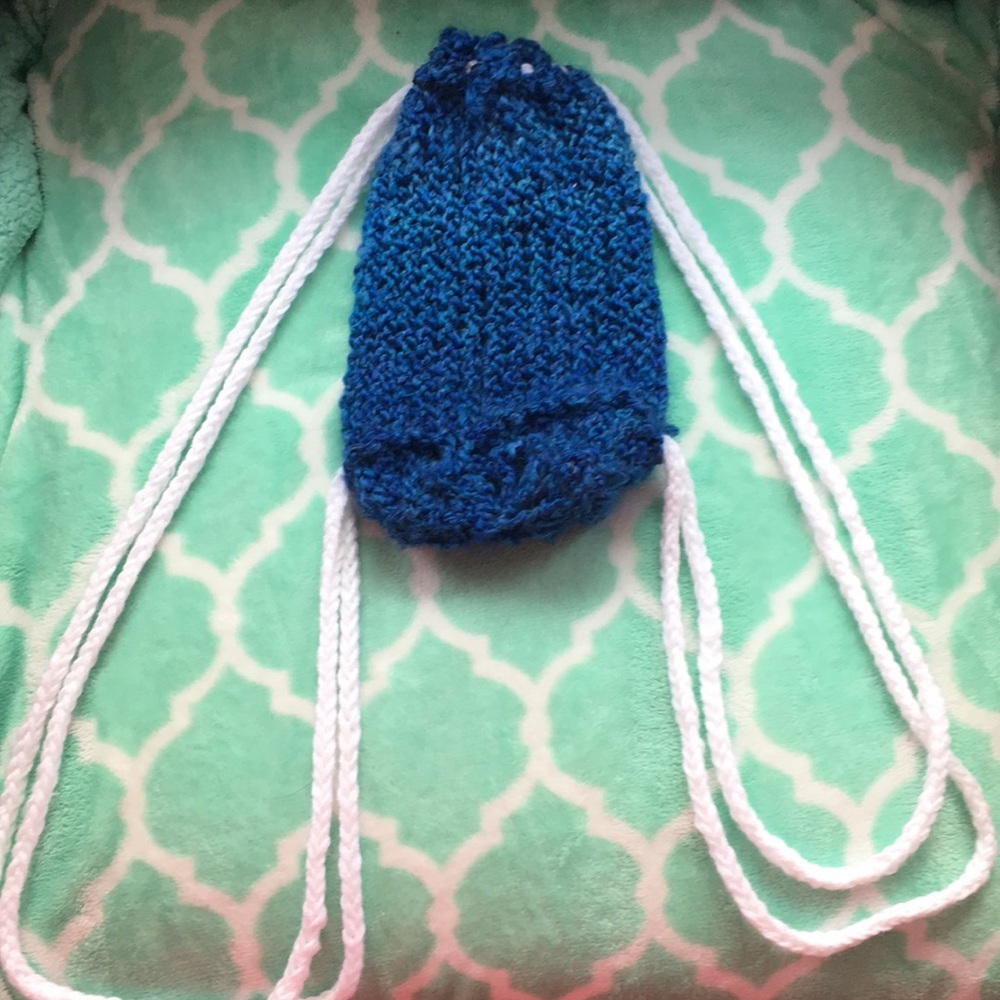 Mini yarn hand made backpack 🎒